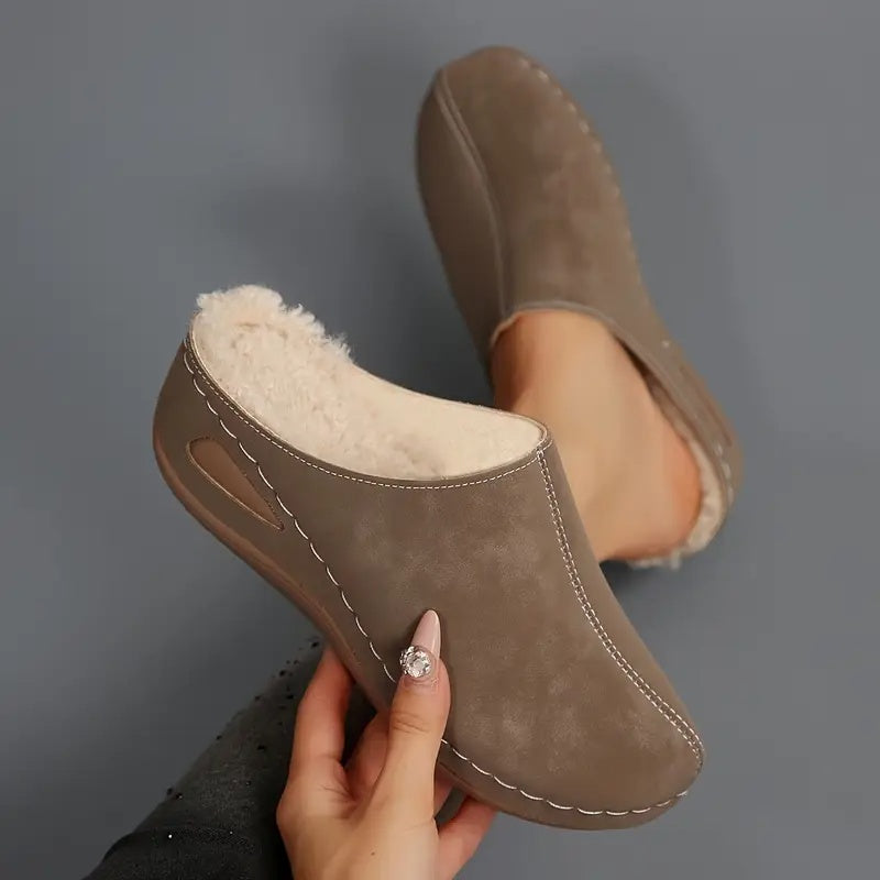 Arnellia Cozy Fleece Slip-On Mules