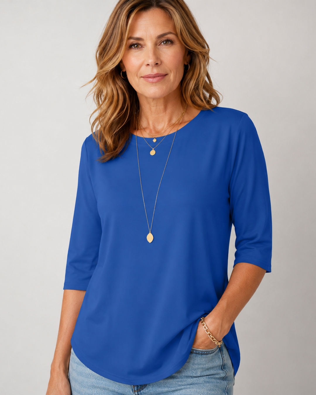 Calvera | Comfort Coverage Tee
