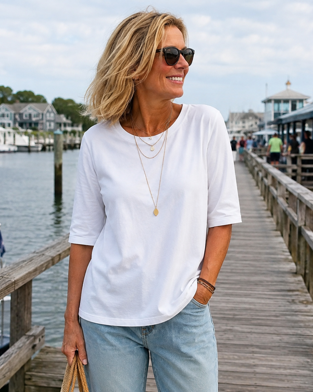 Calvera | Comfort Coverage Tee
