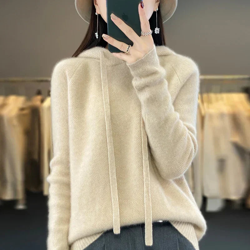 Nyelle™ | Elegant Hoodie
