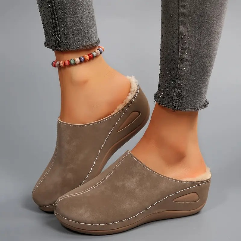 Arnellia Cozy Fleece Slip-On Mules