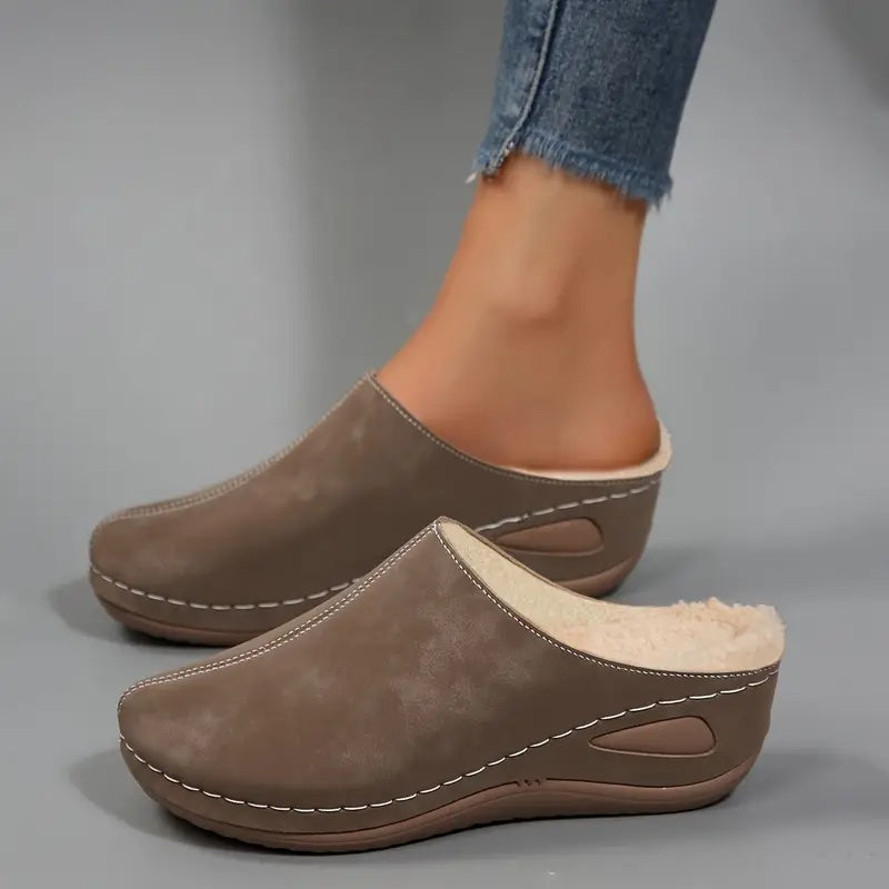 Arnellia Cozy Fleece Slip-On Mules