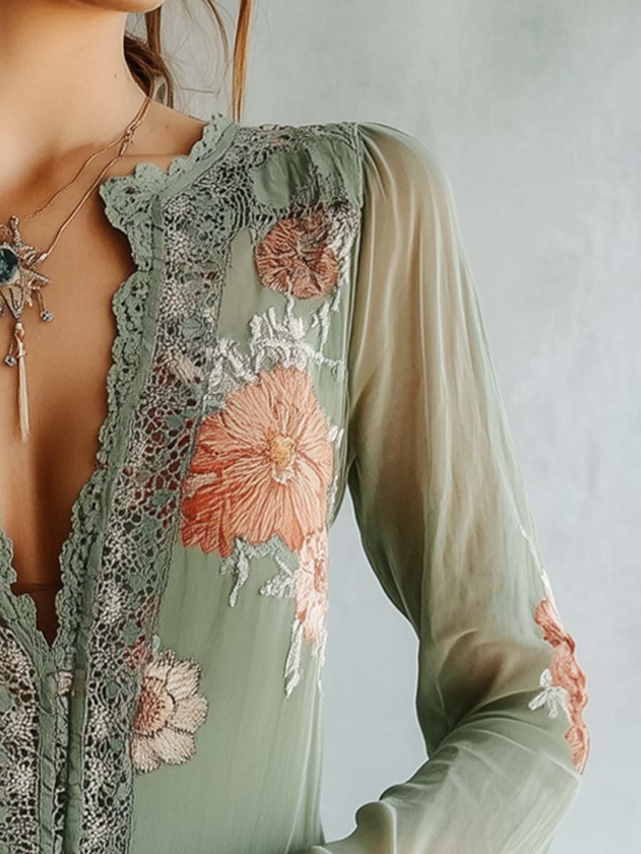 Sienna | Lace Trim Floral Blouse